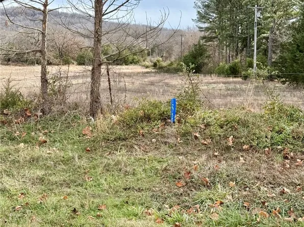 12750 S Highway 265 #17, Prairie Grove, AR 72753