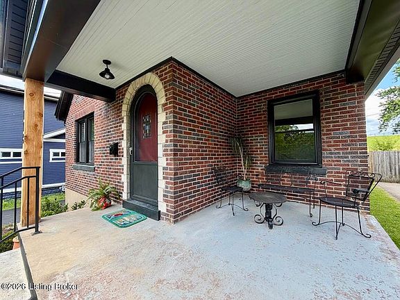2nd image of 116 Claremont Ave