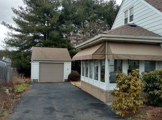 122 Waverly Pl, South Plainfield, NJ 07080