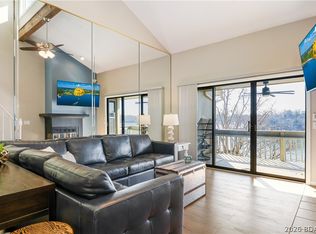 6570 Pelican Dr Unit 211, Osage Beach, MO 65065