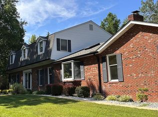 15580 Oak Glen Cir, Hughesville, MD 20637