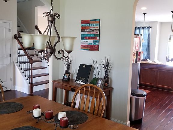 5th image of 411 Ironwood Dr
