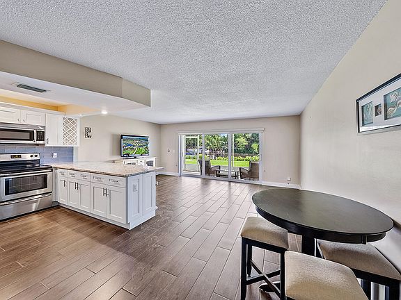 4th image of 342 Southwind Drive #108