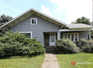 3095 Hochberger Rd, Eau Claire, MI 49111