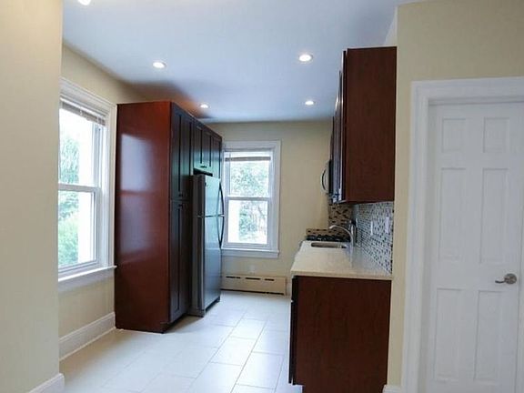 2nd image of 21-29 71st St #2