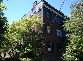 1065 E Prospect St APT 104, Seattle, WA 98102