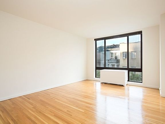 4th image of 48 W 68th St APT 2B