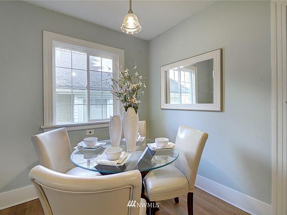 5th image of 5506-5508 17th Ave NE