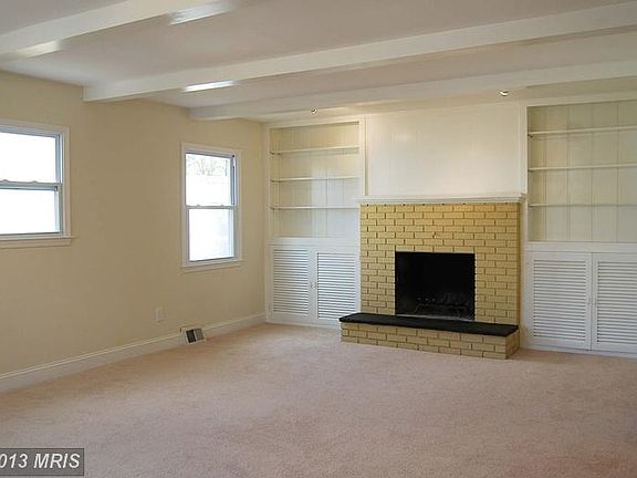 4th image of 13117 Superior St