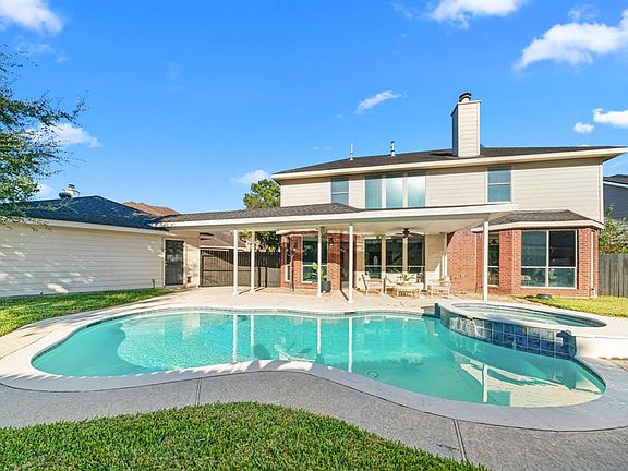 2nd image of 23723 Shadow Creek Court