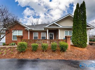 86 Valley Way Cir SE #86, Huntsville, AL 35802