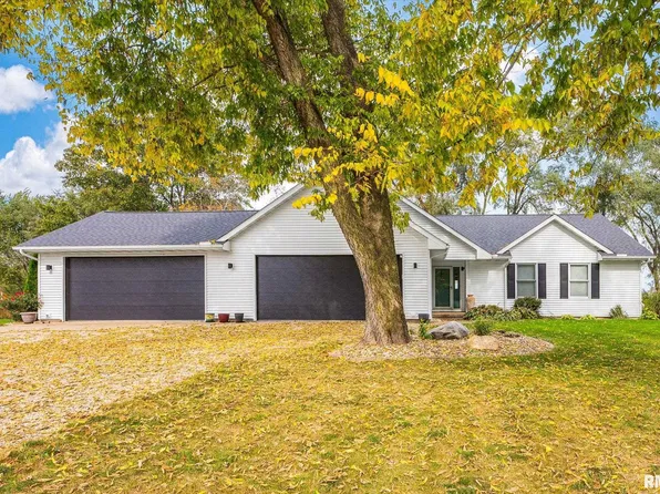 52 Millpoint Rd, East Peoria, IL 61611