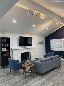 8961 Etiwanda Ave, Northridge, CA, 91325