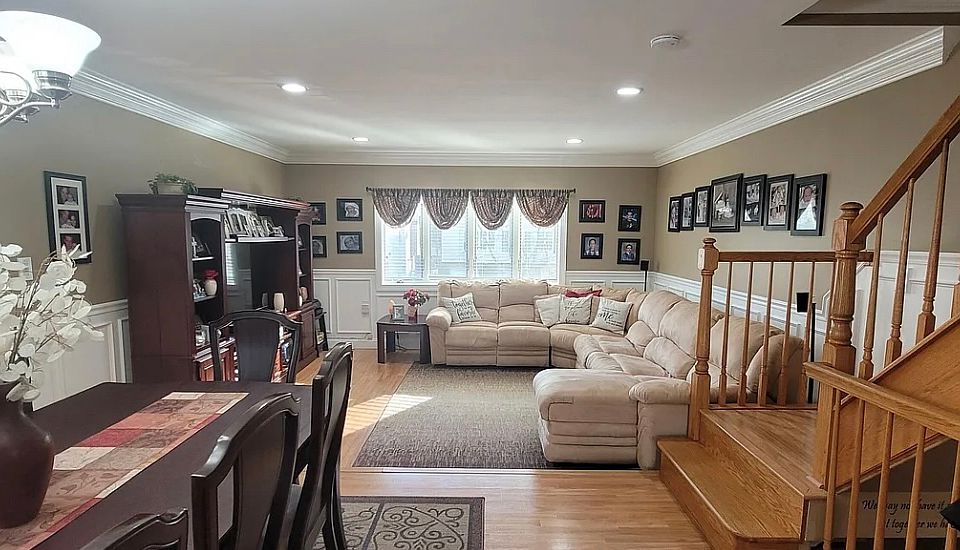 1st image of 37 Marne Ave