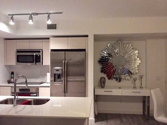 5th image of 4250 Biscayne Blvd #X-1116