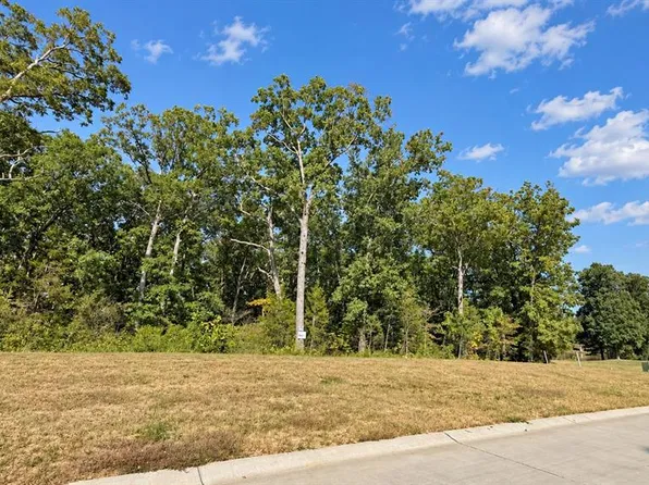 26 Forestdale Ln, Warrenton, MO 63383
