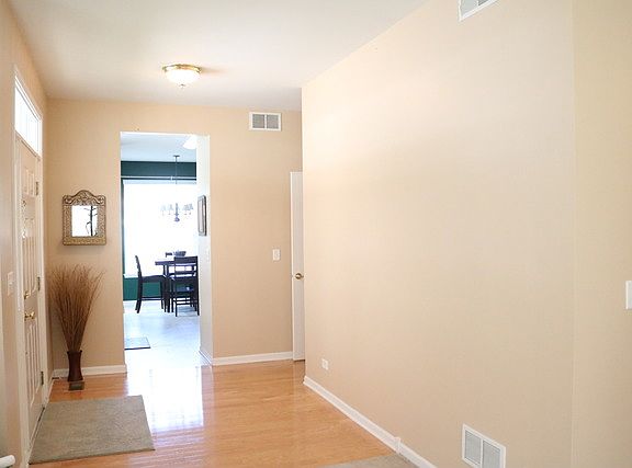 5th image of 1535 Reserve Ln #1535