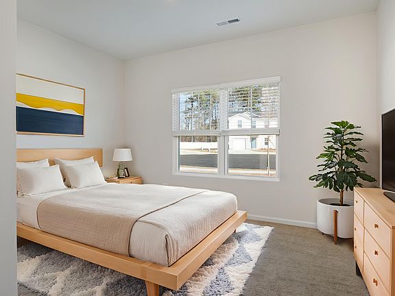 5th image of 1145 Beach Way