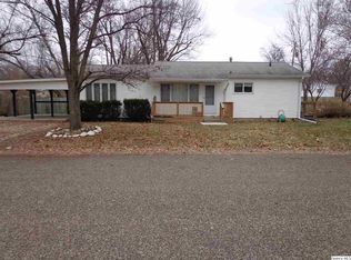 1326 S 17th St, Quincy, IL 62301