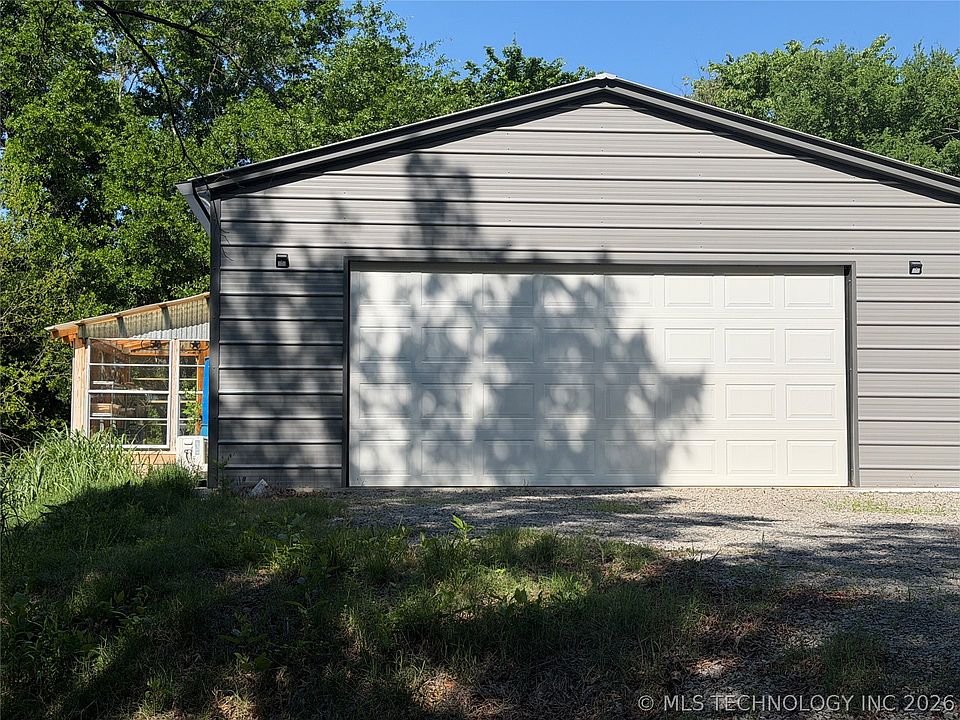1st image of 794 NW 1090th Ave