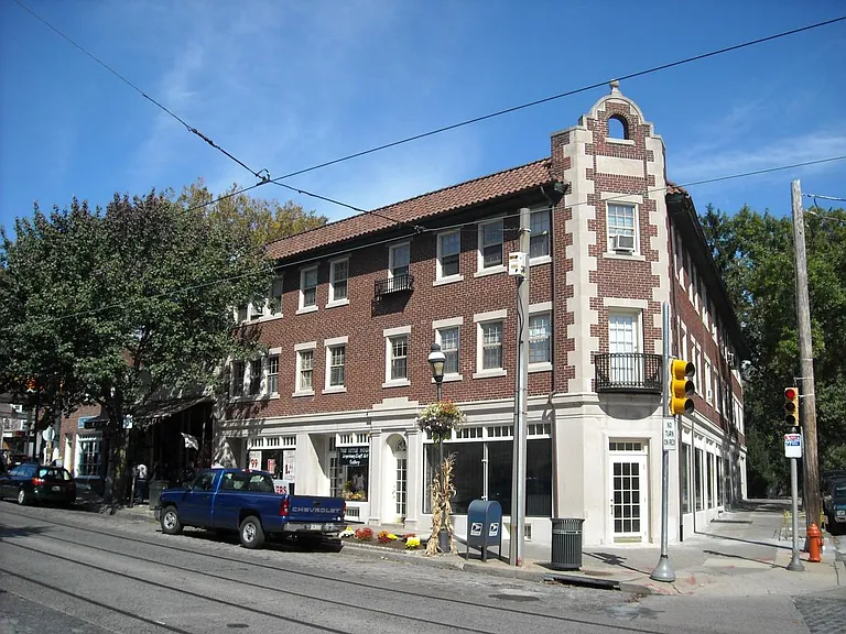 8001 Germantown Ave #25 — Photo 1