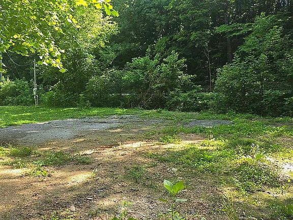 4th image of 646 Old Long Hollow Rd