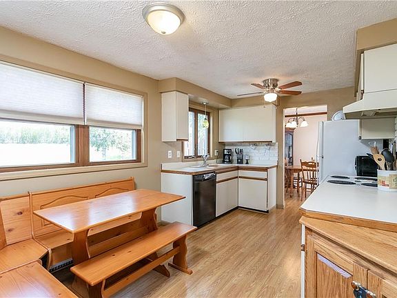 5th image of 123 Heather Ln