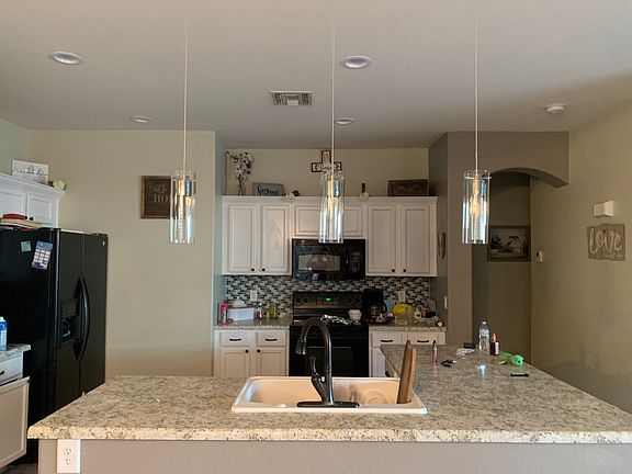 2nd image of 2517 S Ponderosa Dr