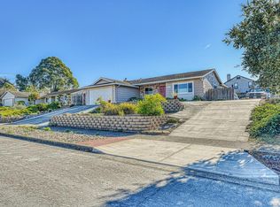 9760 Arrowleaf Trl, Salinas, CA 93907
