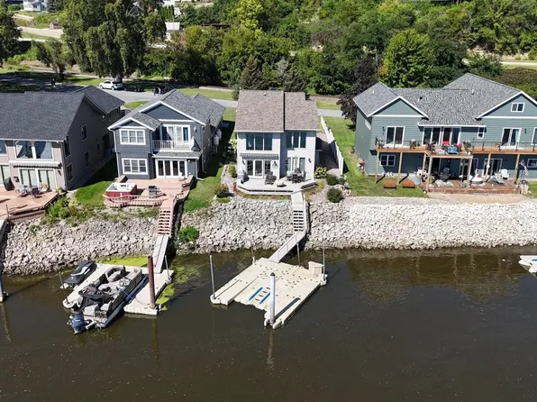 280 N Marina Dr, Brownsville, MN 55919