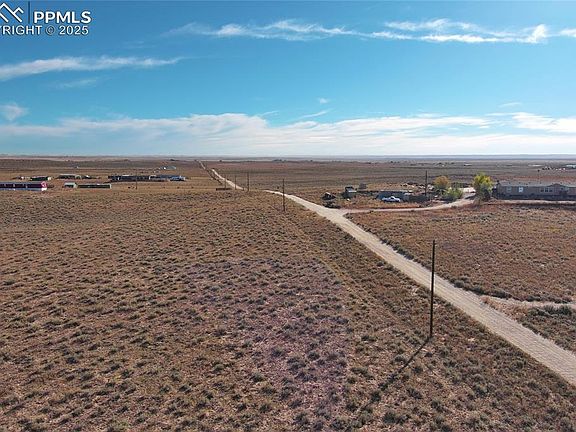 3rd image of 24110 Mountain Prairie Dr