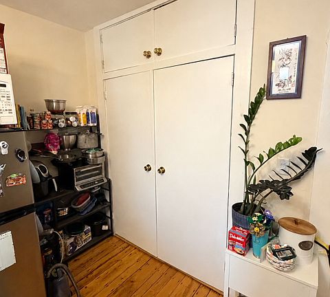 3rd image of 556 Columbus Ave APT 13