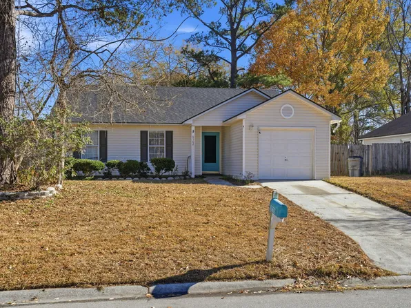 8562 Brookforest Dr, North Charleston, SC 29406