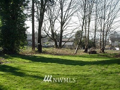 1st image of 604 X 108th Avenue NE