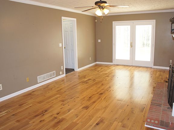 5th image of 2250 Lakeway Dr