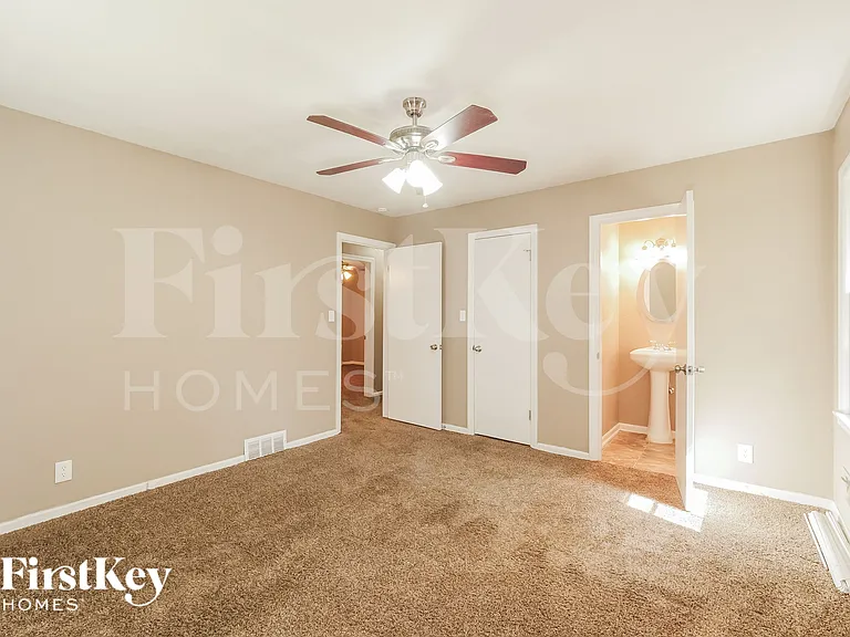 7607 Arlington Ave — Photo 9