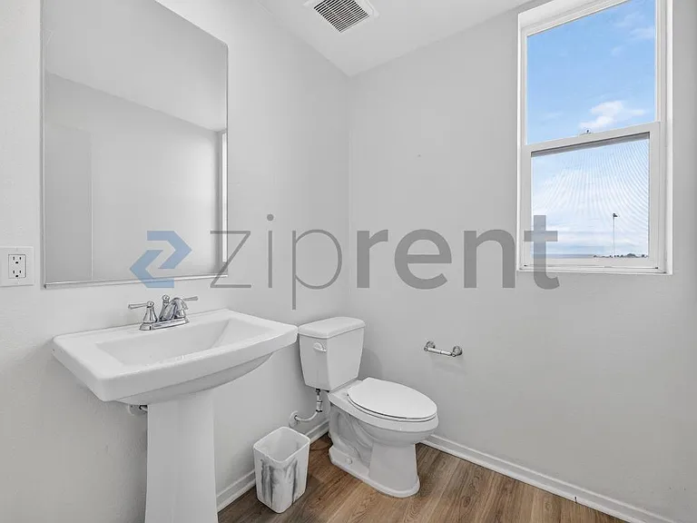 5252 Beachfront Cove St #198 — Photo 11