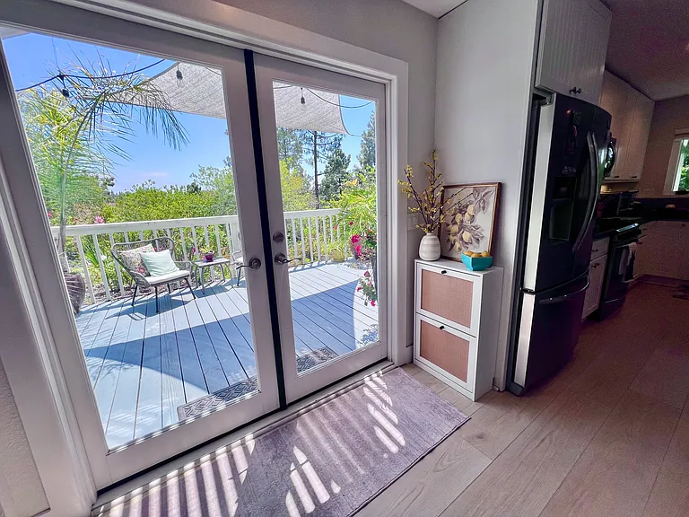 753 Val Sereno Dr — Photo 45