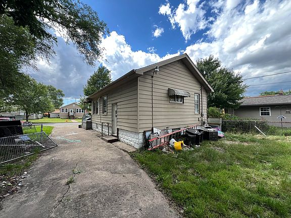 4th image of 6615 Alabama Ave