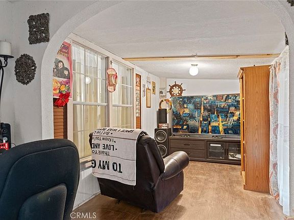 5th image of 11676 Acanthus St