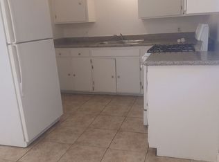 820 Sutter Ave APT B, Modesto, CA 95351