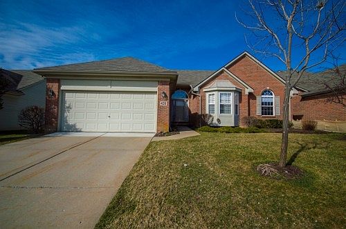 1st image of 426 Woodhaven Dr #1