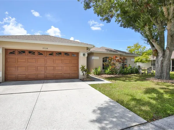 2726 Feiffer Cir, Sarasota, FL 34235