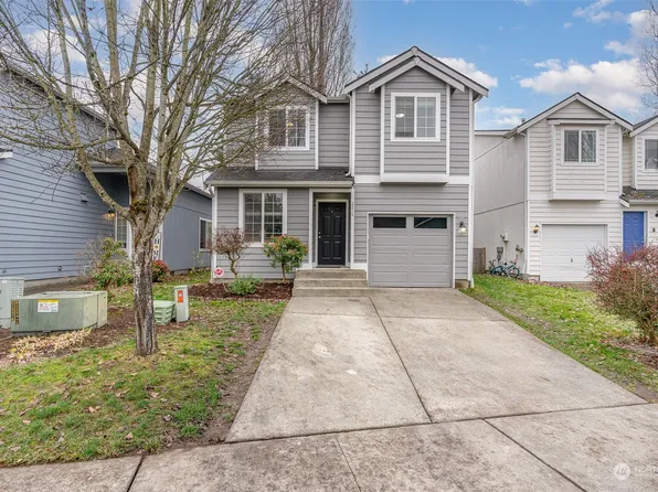 2214 179th Street Ct E, Tacoma, WA 98445