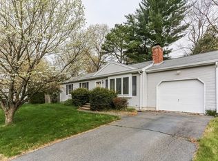 56 Vann St, Springfield, MA 01119