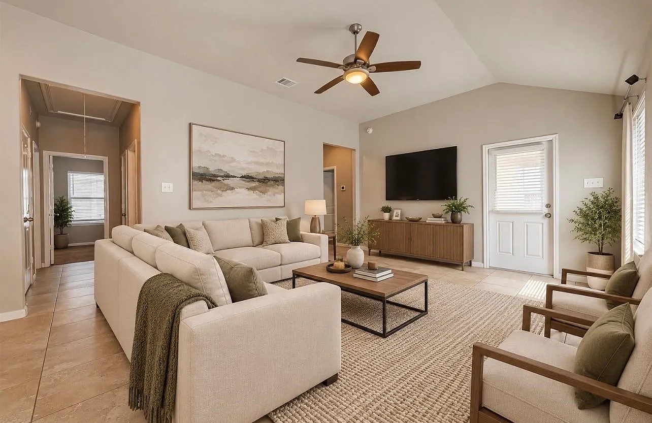 4 bed, 2.0 bath, 1722 sqft, $2,300 — Photo 3