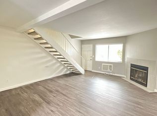 10801 Cherry St #10809, Los Alamitos, CA 90720