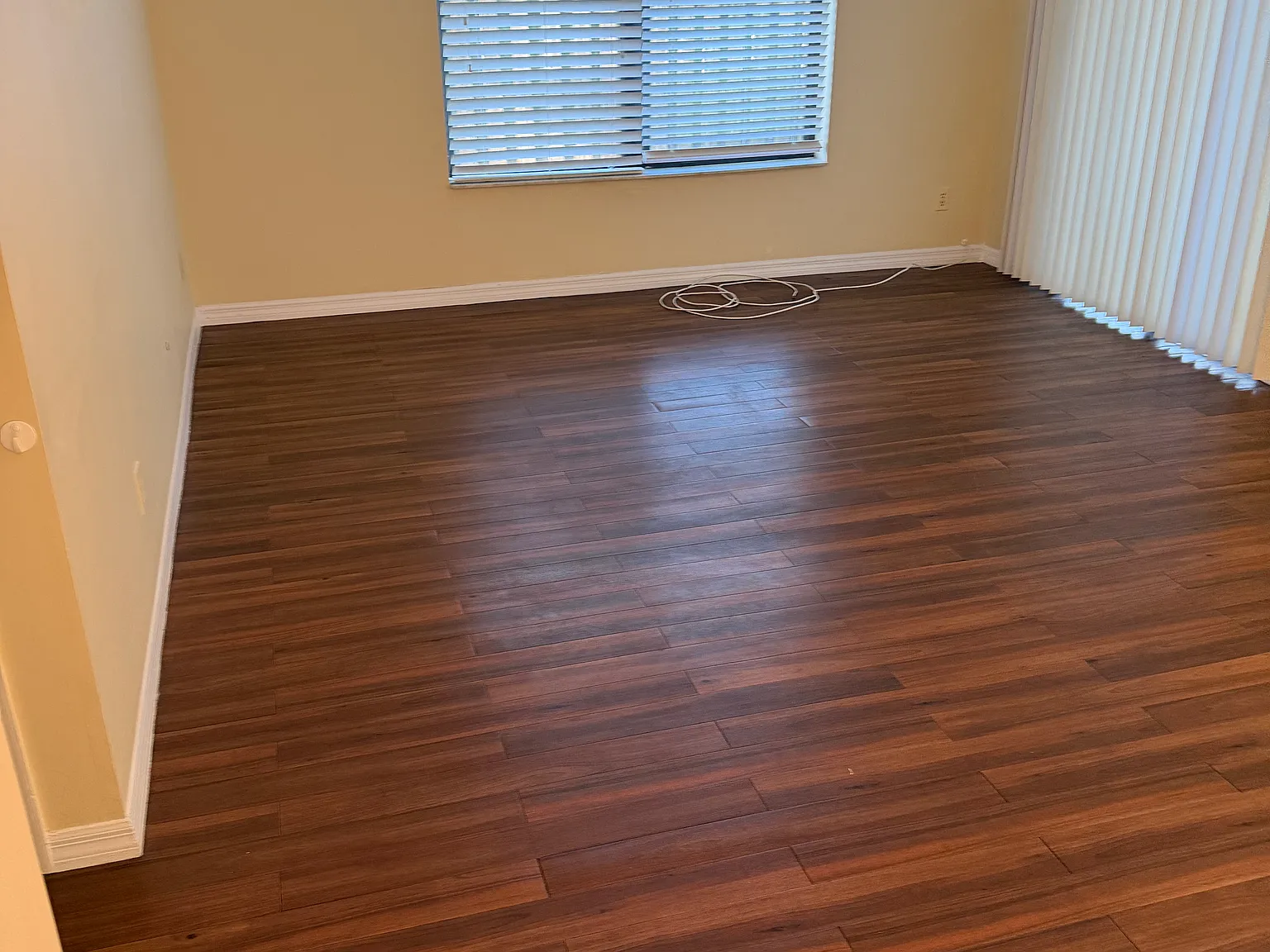 2 bed, 969 sqft, $1,700 — Photo 3
