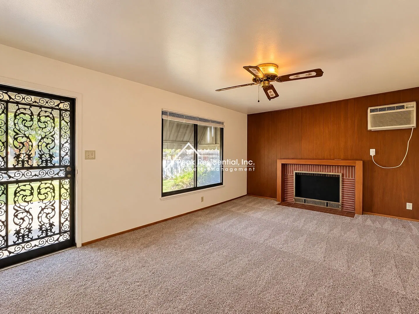 Charming Sacramento 3bd/1ba Home! — Photo 4