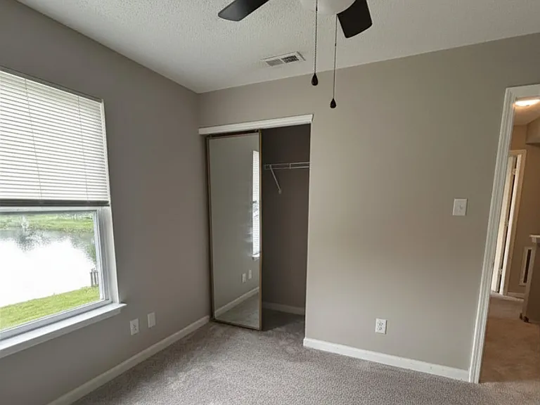 2219 Summer Breeze Way — Photo 15